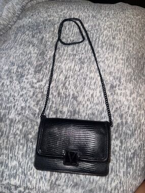 Victoria's Secret Black Textured Chain Strap Crossbody Bag